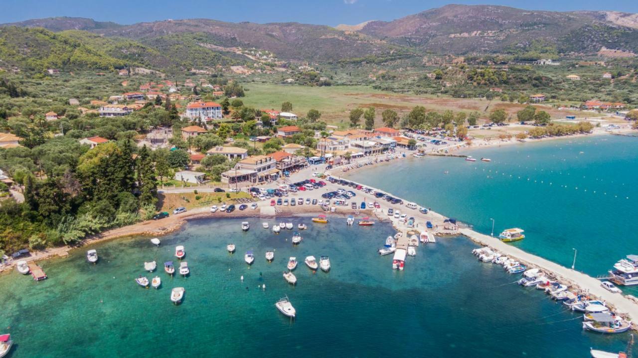 Eptanisos Beachfront Suites Zante Keri 外观 照片