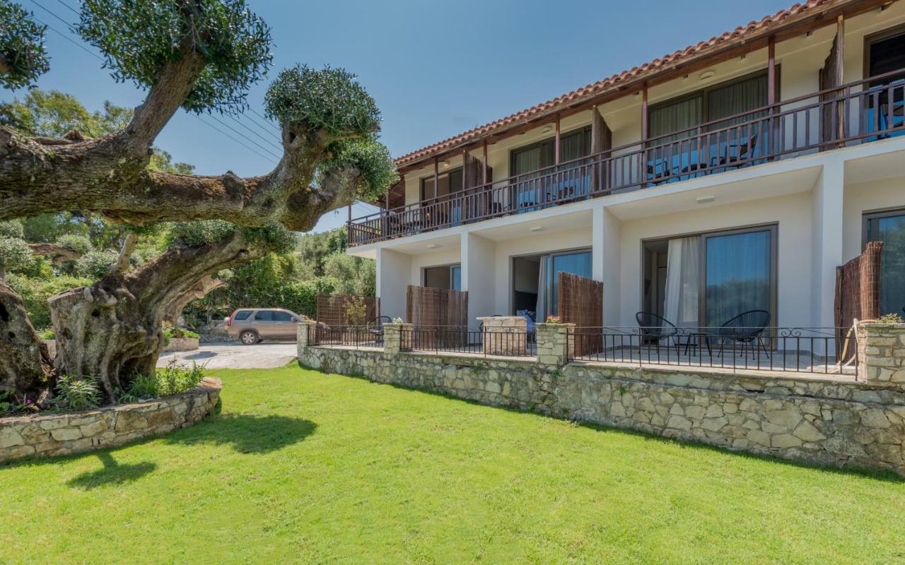 Eptanisos Beachfront Suites Zante Keri 外观 照片